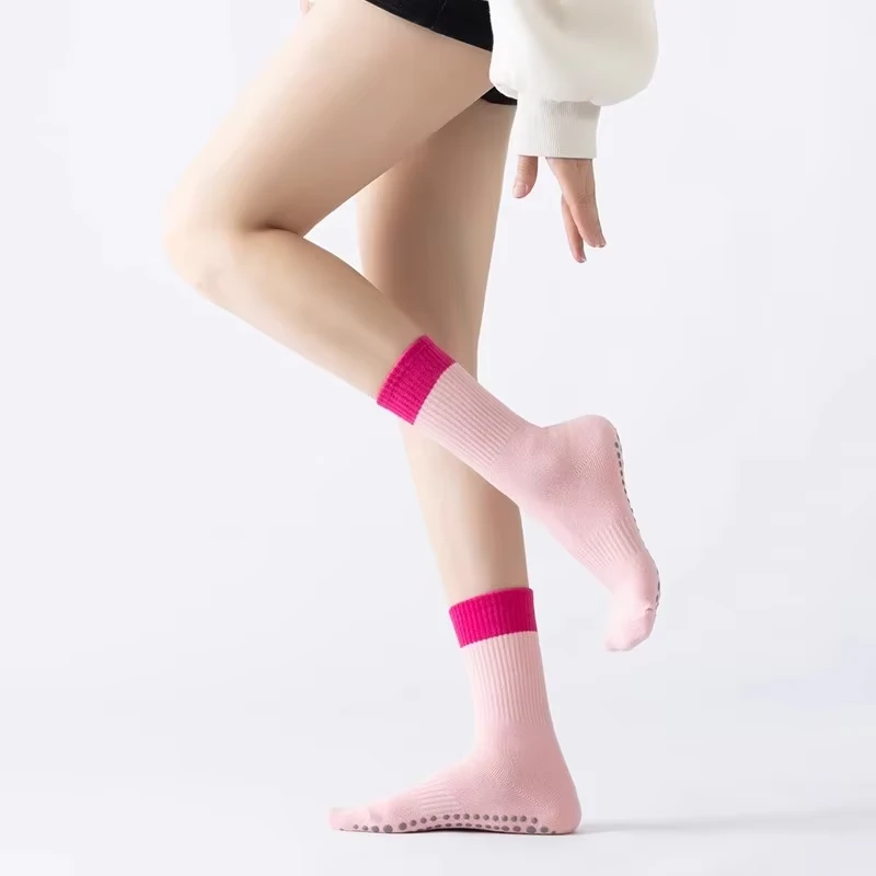 Colorful Pink Grip Anti Slip Sports Yoga Pilates Socks suppliers