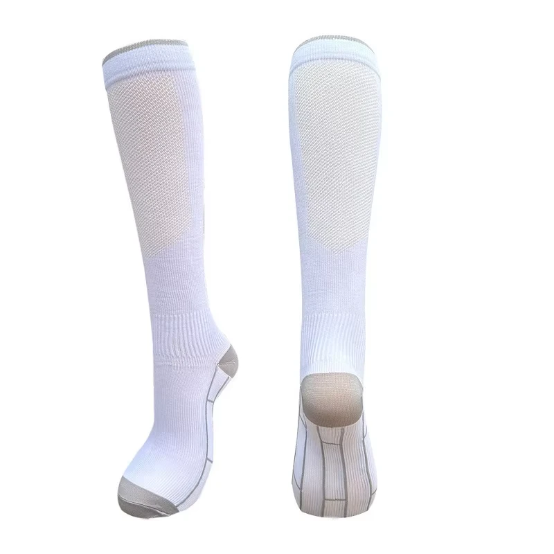 Custom Men 15-20 Mmhg Compression Socks For Fitness Running factory